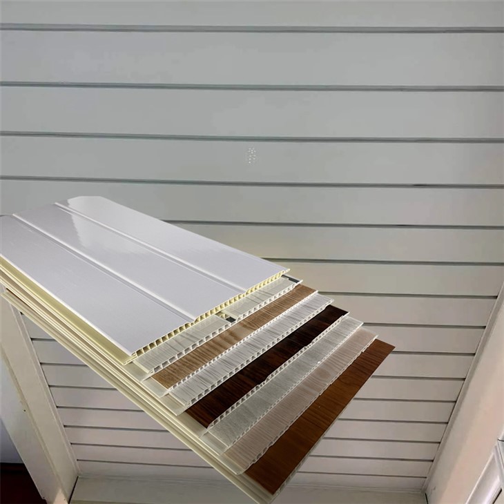 Οροφή για το μπαλκόνι PVC